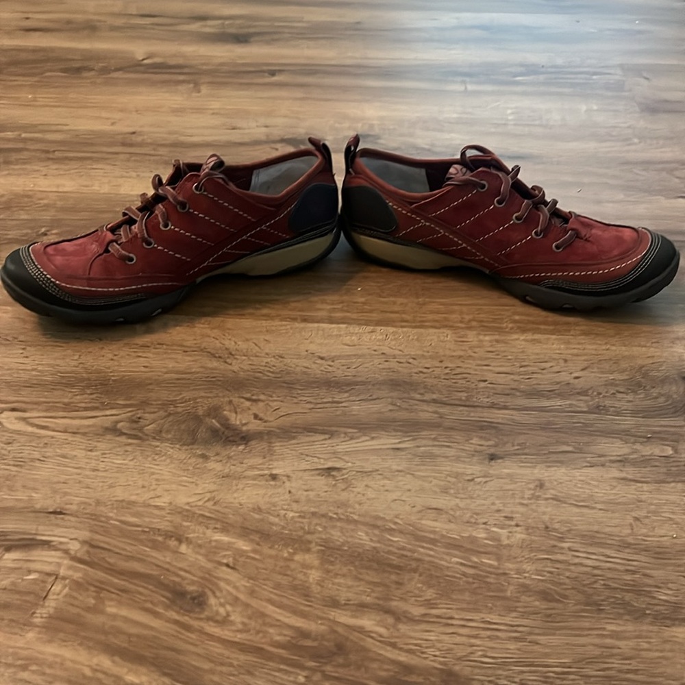 Merrell Shoes - Picture 4 of 9